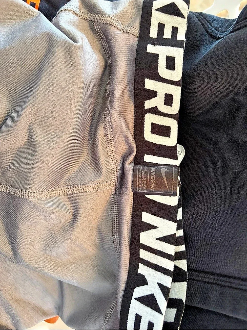 Nike Nike Pro Dri-FIT Leggings in Gray Size Youth Medium